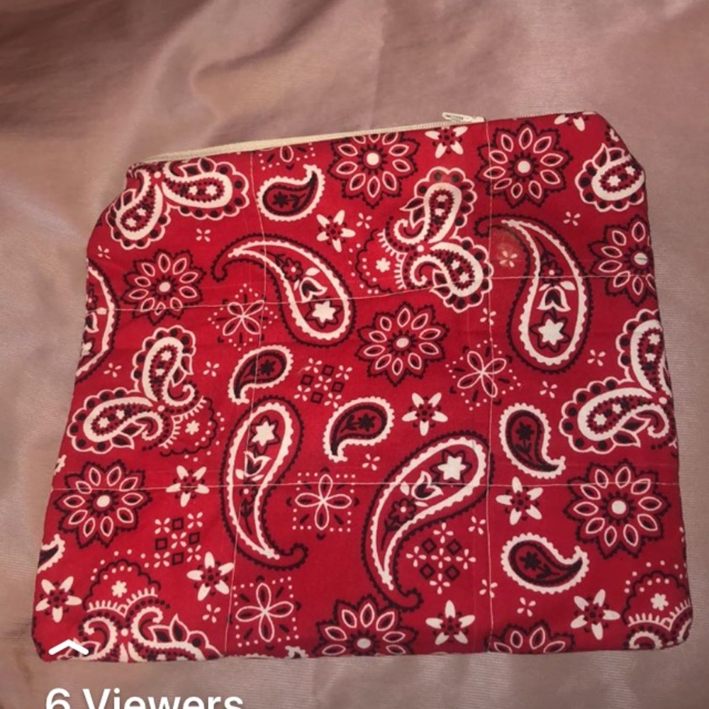 Handmade zipper pouch
